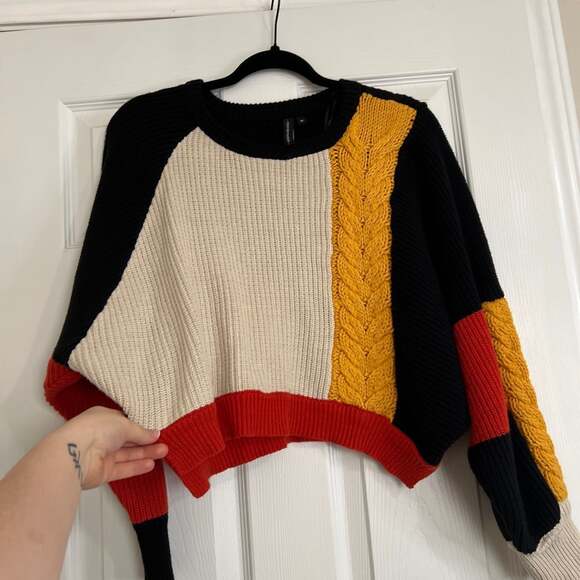 moon & madison crop top sweater - Picture 3 of 7